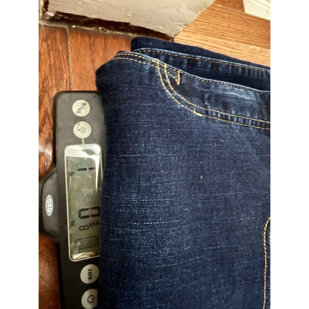 Talbots Flawless Five-Pocket Barely Boot High Waist Jeans Dark Indigo 6P NEW - Picture 6 of 6